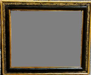 Cornice toscana del XVI ° sec. nera e oro con decori  lungo tutto i lati  sagoma esterna e interna dorata luce cm.109x87 est.138x116
